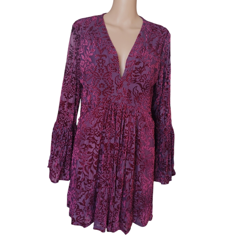 The Pyramid Collection dress Large L velvet burnout whimsigoth Bell sleeve Goth